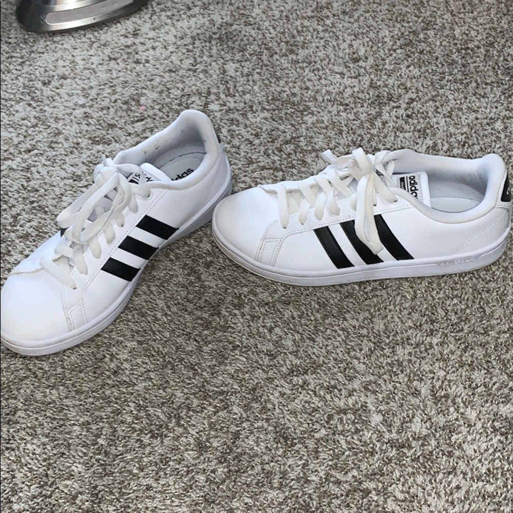 Adidas Cloudfoam Advantage Leather Sneaker